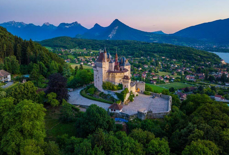 Menthon-Saint-Bernard, France